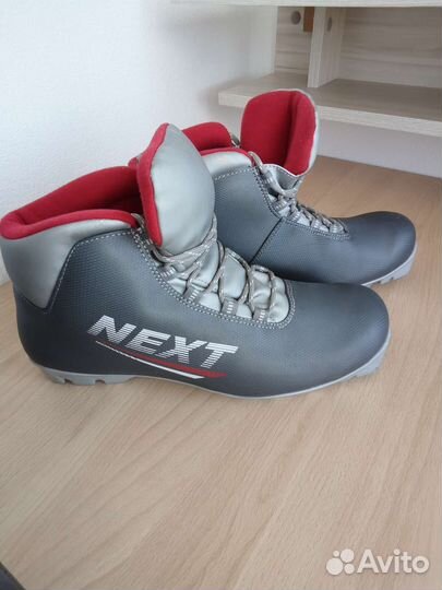 Лыжные ботинки next 45 размер