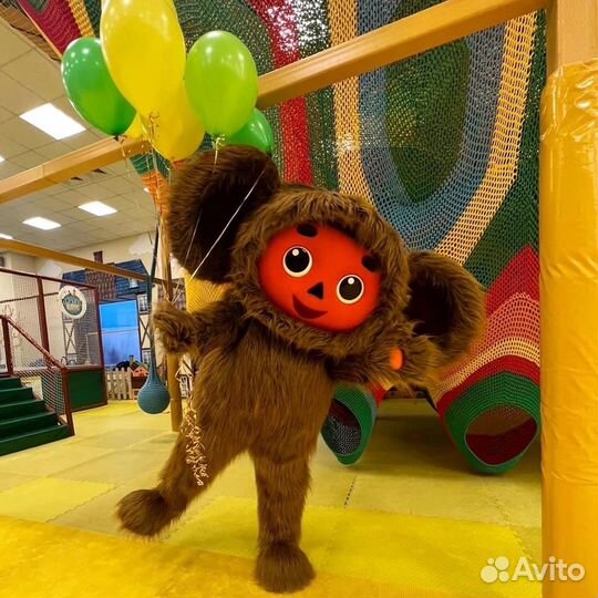 Чебураш на день рождения, праздник