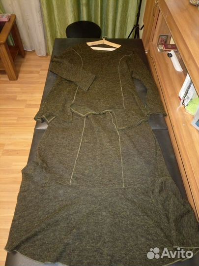 Костюм женский с юбкой