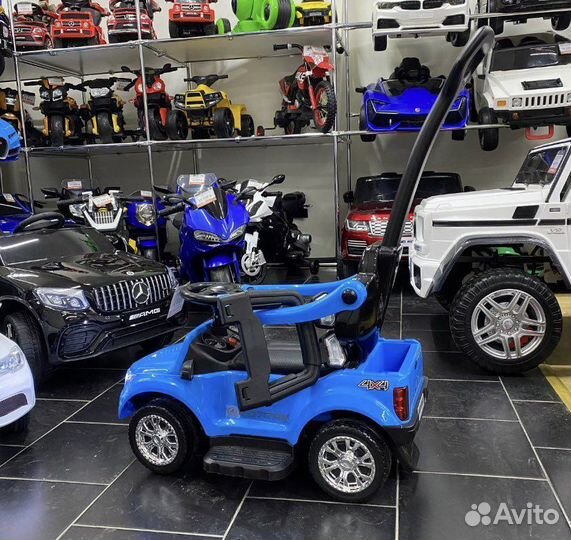 Машинка-каталка толокар