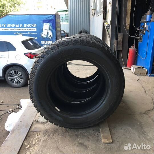 Sava Eskimo Stud 205/65 R15 94T