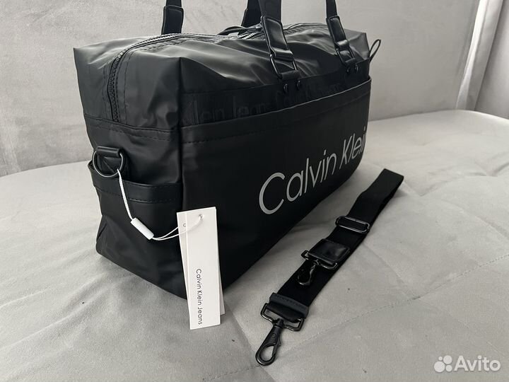 Сумка спортивная дорожная Calvin Klein