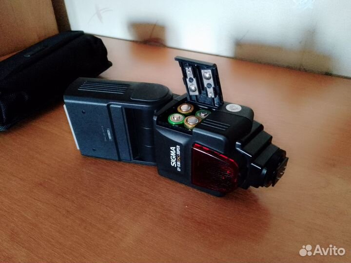 Вспышка Sigma EF 500 DG Super для Nikon