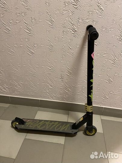 Трюковой самокат