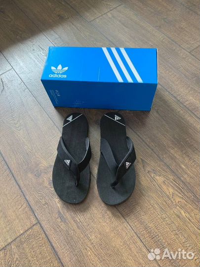 Сланцы adidas