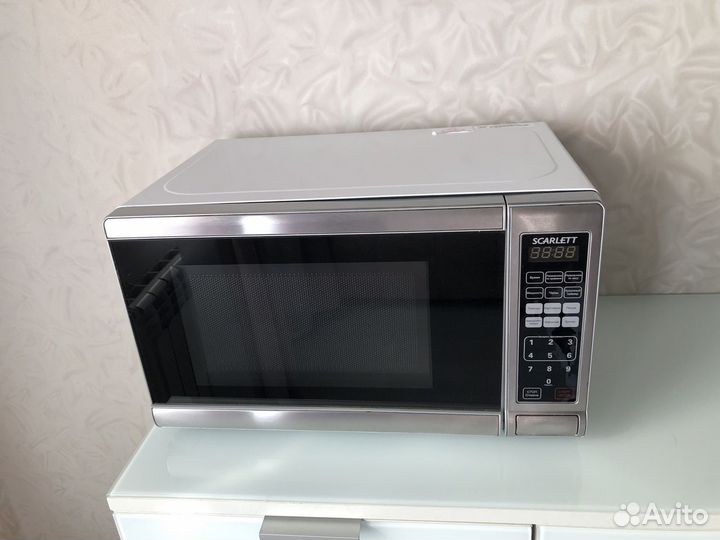 Микроволновая печь Scarlett. Доставка