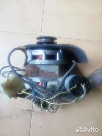 Электро мотор на стиральную машину Рига 17м