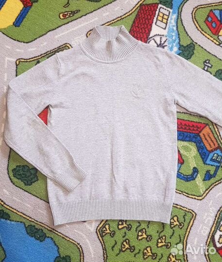 Школьные вещи (рубашки, водолазки) 134 р-р