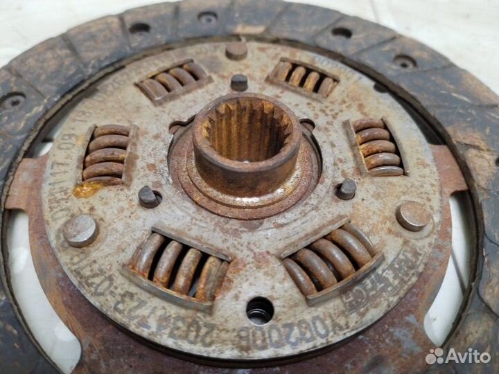 Диск сцепления Лада 2106 1 1999