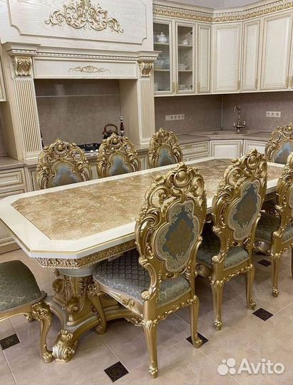 Комплект стол и стулья