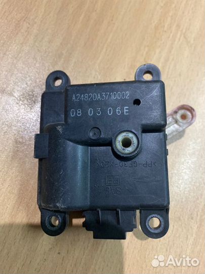 Привод заслонки печки Honda Civic 5D