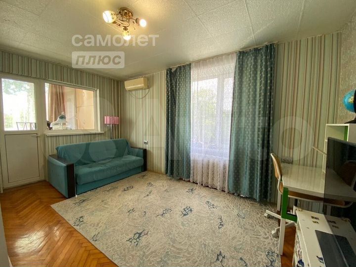 2-к. квартира, 43,7 м², 1/9 эт.