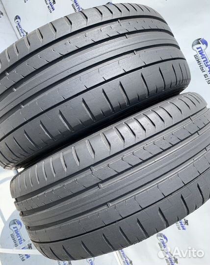 Pirelli P Zero PZ4 225/40 R18 92Y
