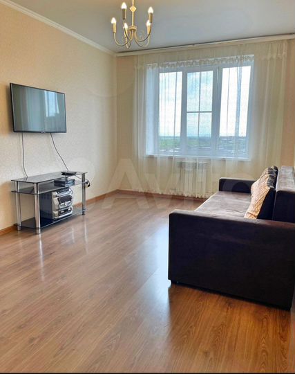 2-к. квартира, 60 м², 4/5 эт.