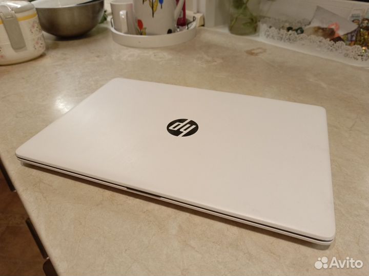 Ноутбук HP 15-db0176ur 4MK72EA