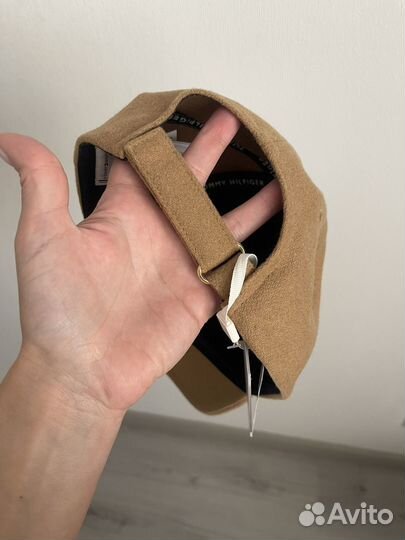 Tommy hilfiger кепка (новая )