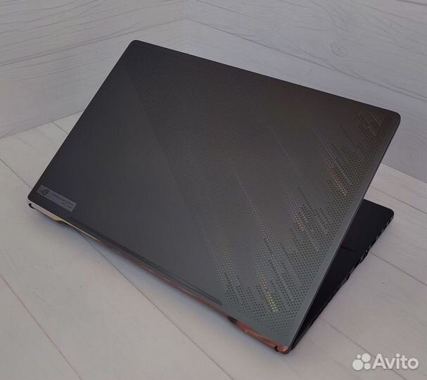 Ноутбук Asus ROG Zephyrus Игровой 24gb RTX 3080