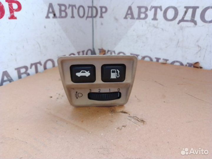 Кнопка открывания багажника Jaguar S-Type 3.0 2001