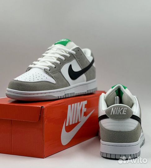 Nike SB Dunk Low