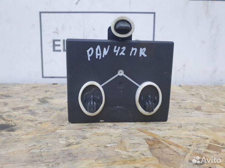 Блок комфорта передний правый Porsche Panamera 970