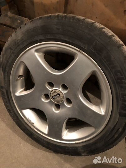 Литые диски на Audi100