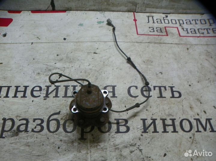 Ступица задняя Nissan Qashqai I (2006—2010)