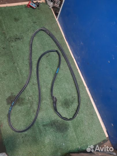 Уплотнитель двери передней левой Mazda 6 GG