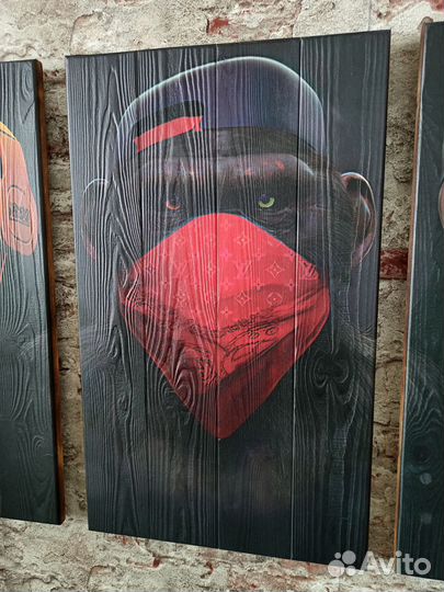 Картина на дереве в спальню