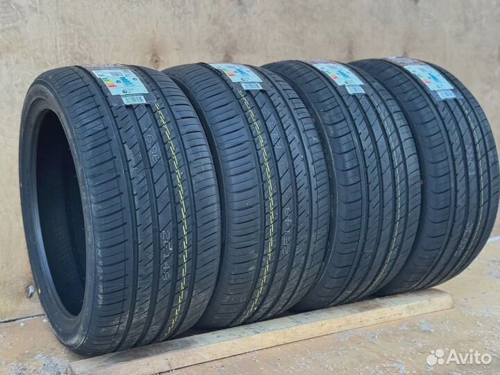 Arivo Ultra ARZ5 265/40 R18 101W