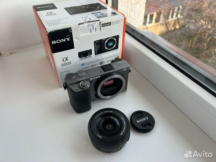 Sony A6000 + kit 16-50 + коробка
