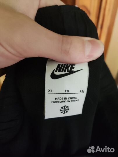 Новые нейлоновые штаны Nike оригинал