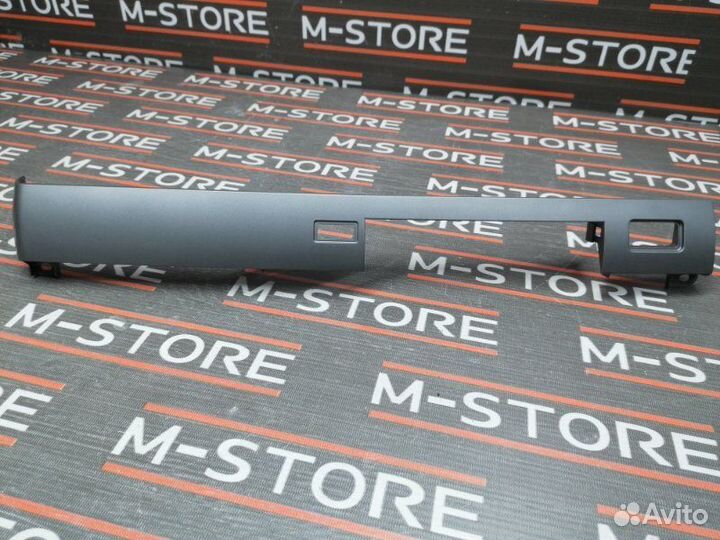 Накладка декоративная Bmw 7-Series E66/65 N62B44A