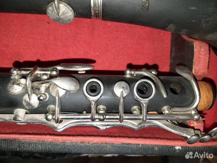 Продаю кларнет invotone