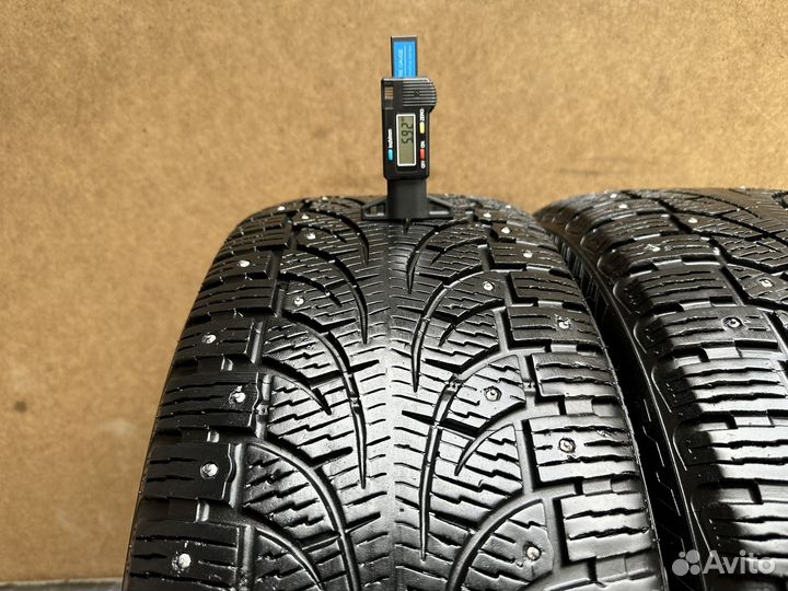 Pirelli Winter Carving Edge 245/45 R19 и 275/40 R19