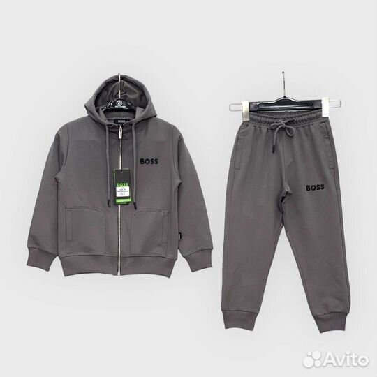 Костюм Hugo Boss серый