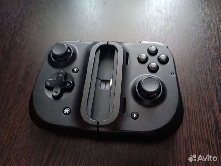 Геймпад для смартфонов Razer Kishi type-C