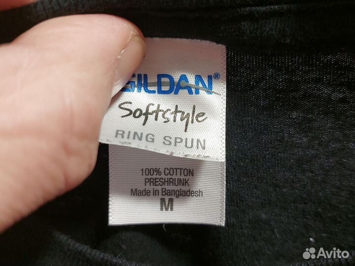Футболка gildan M
