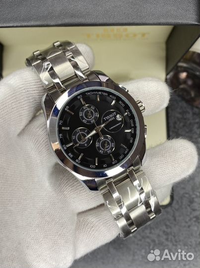 Часы Tissot Couturier Chronograph