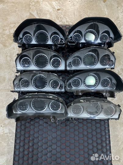 Щиток приборов C204/W204/S204