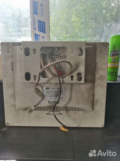 Автомобильный потолочный телевизор