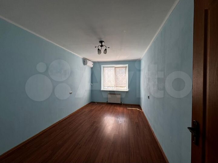 2-к. квартира, 52 м², 5/10 эт.