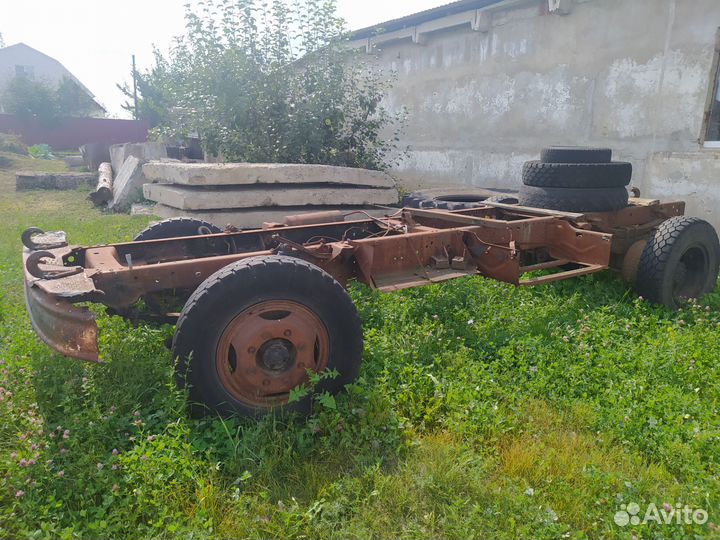 Запчасти на ЗИЛ