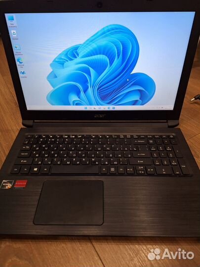 Продам ноутбук Ryzen 3