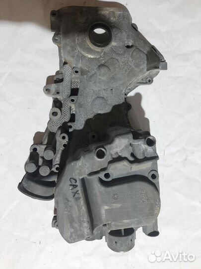 Передняя крышка двс саха 1,4 TSi CAX122л.с VAG