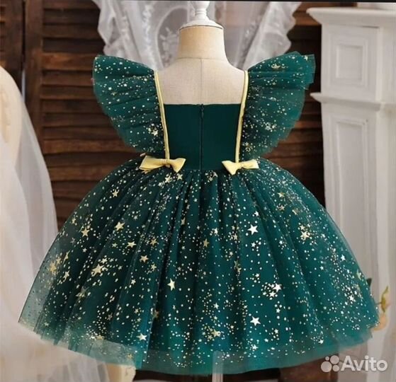 Платье праздничное