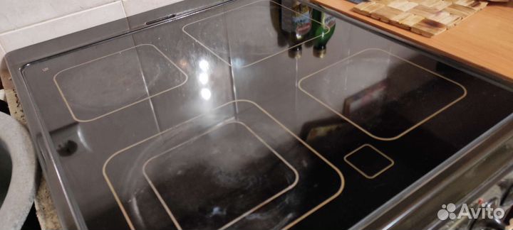 Электрическая плита Gorenje Retro