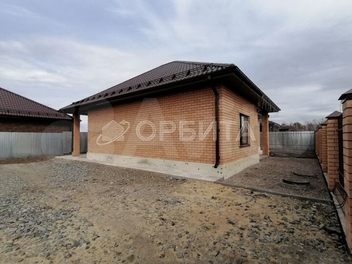 Дом 98 м² на участке 6,4 сот.