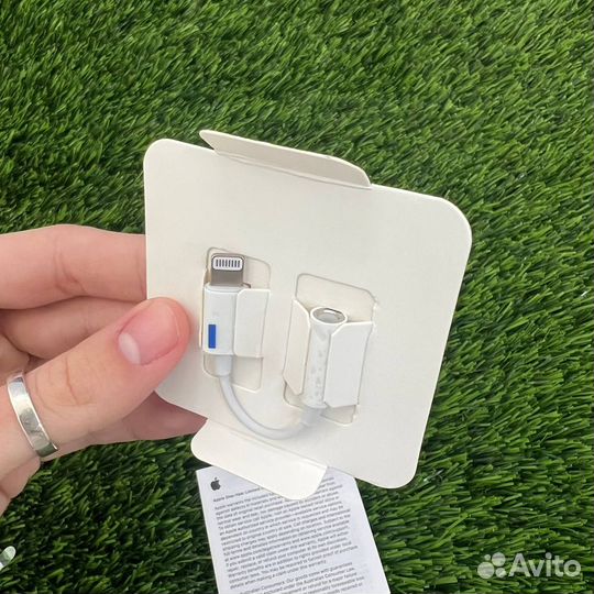 Переходник для наушников Apple Lightning 3.5 mm