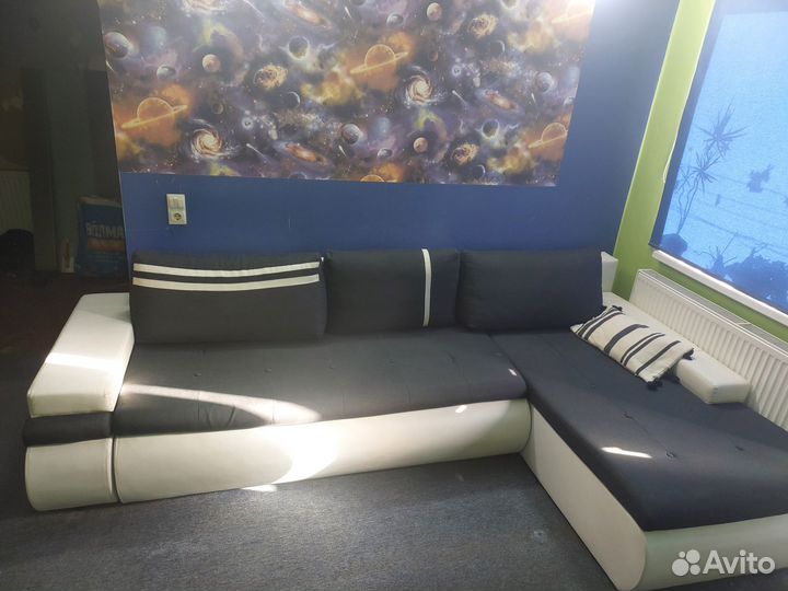 Продам угловой диван