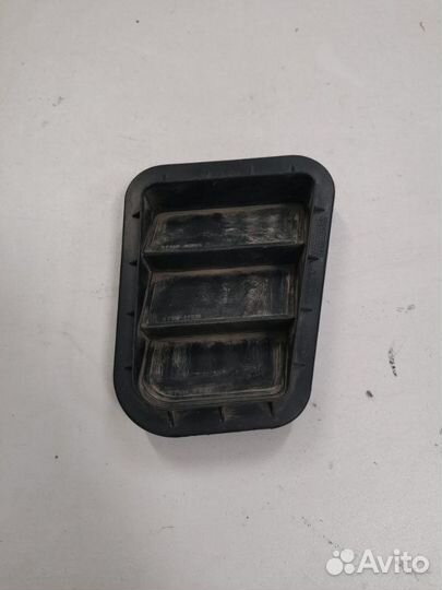 Решетка вентиляционная задняя правая Kia Ceed